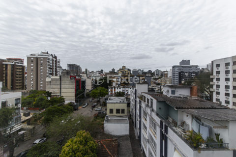 Image 29 - 15333