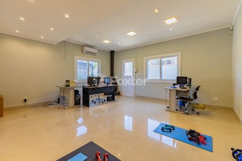 Image 44 - 153980