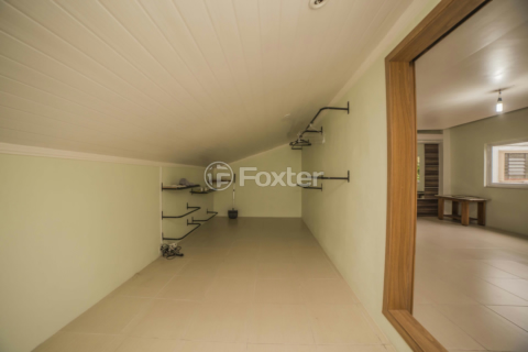 Image 33 - 155726