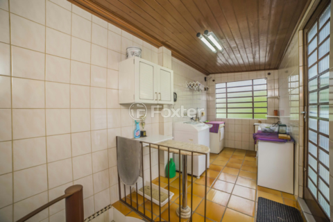 Image 37 - 155726