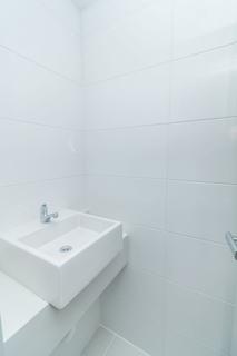 Image 33 - 163587