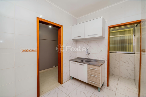 Image 37 - 168030