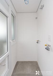 Image 34 - 168742