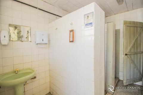 Image 26 - 170143