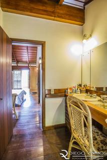 Image 34 - 180136