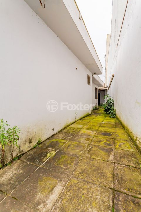Image 28 - 181723
