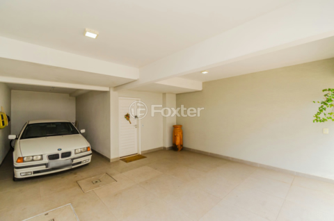 Image 35 - 184530