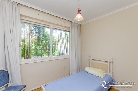Image 20 - 184940