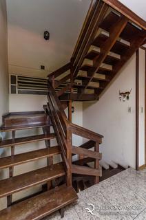 Image 29 - 184940