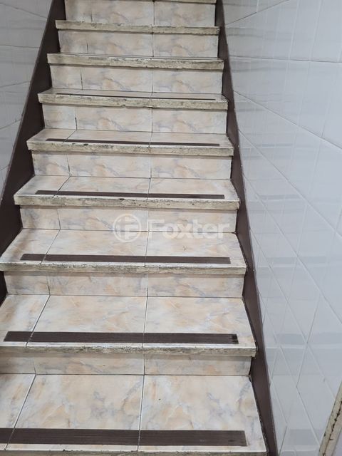 Image 39 - 185069