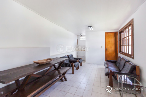 Image 35 - 185083