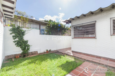 Image 38 - 185083