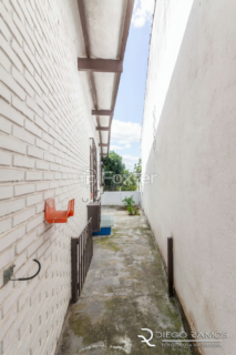 Image 40 - 185083