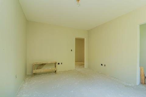 Image 38 - 188222