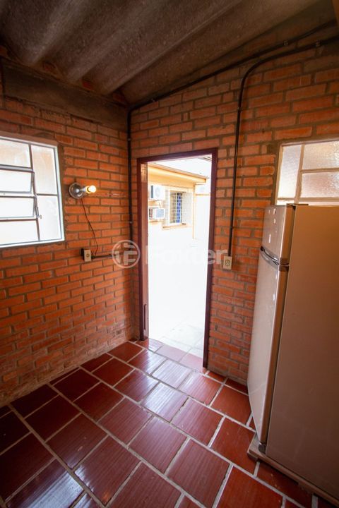 Image 34 - 196025