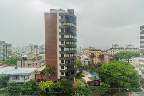 Image 20 - 197006
