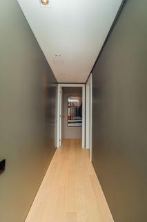 Image 24 - 197006