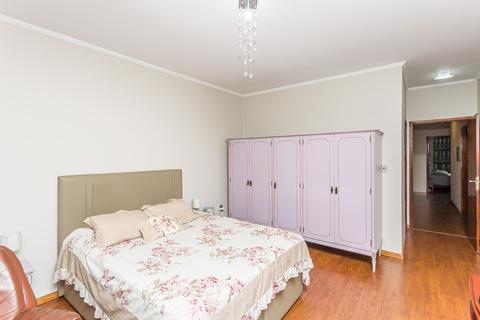 Image 30 - 200278