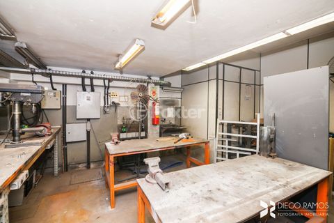 Image 34 - 200888
