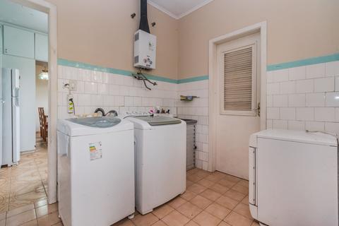 Image 31 - 201210
