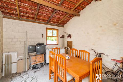 Image 25 - 202723
