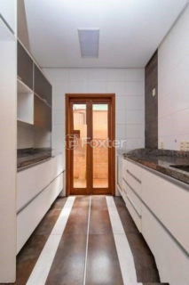 Image 33 - 202768