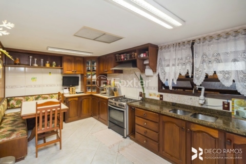 Image 39 - 203193