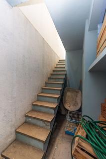 Image 44 - 204172