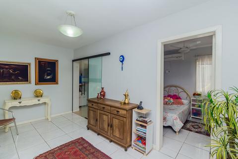 Image 37 - 204921