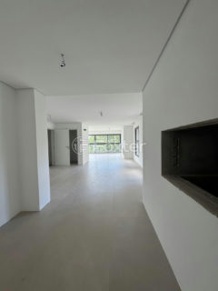 Image 24 - 205217
