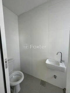 Image 36 - 205218