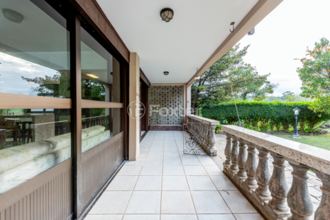 Image 42 - 205850