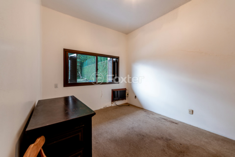 Image 39 - 205850