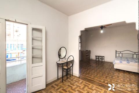Image 32 - 207072