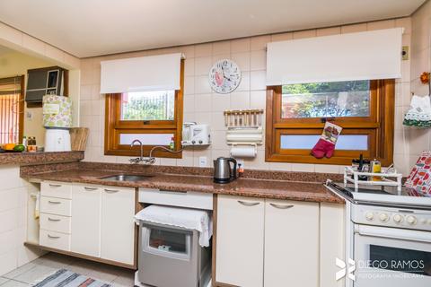 Image 31 - 207130
