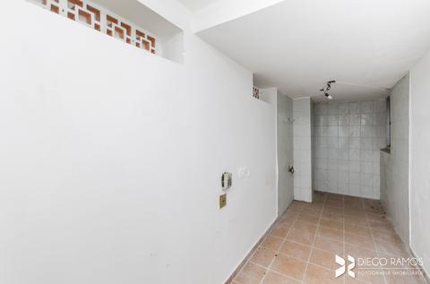 Image 35 - 207280