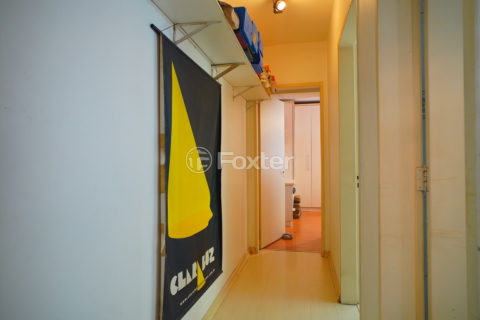 Image 3 - 208289