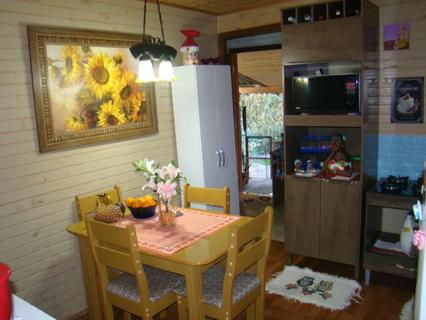Image 22 - 208305