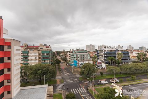 Image 24 - 208311