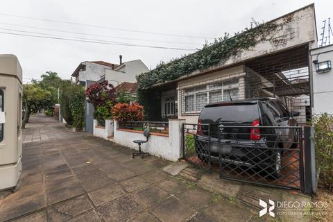 Image 33 - 208630