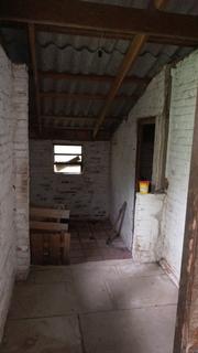 Image 27 - 210012