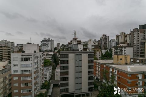 Image 15 - 210298
