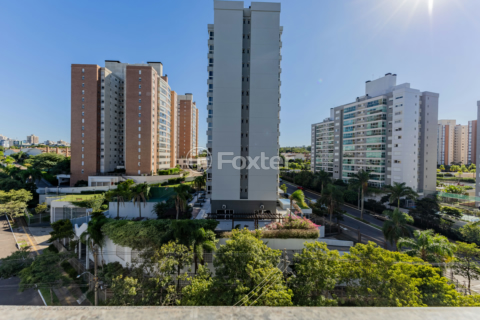 Image 11 - 210312