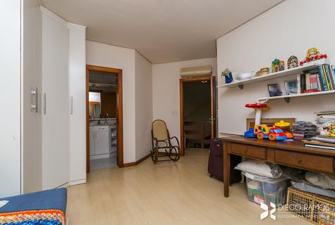 Image 33 - 210313