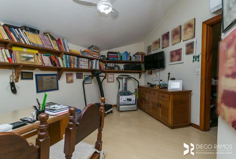 Image 36 - 210313