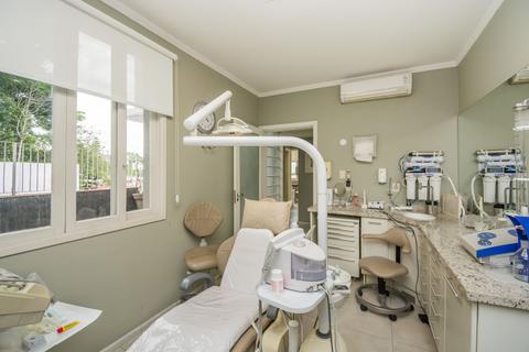 Image 30 - 210479