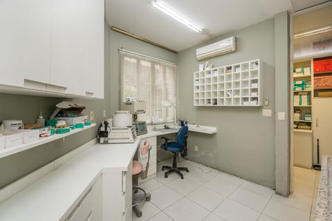 Image 35 - 210479