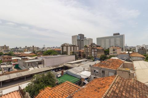 Image 30 - 210817