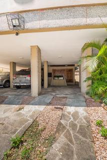 Image 33 - 211750