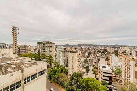Image 23 - 211827